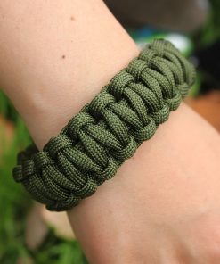Överlevnadsarmband - Paracord armband